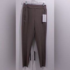NWT Athleta Stellar Tight Euroluxe Wrinkle Resistant UPF Sz 6 Stretch Gray